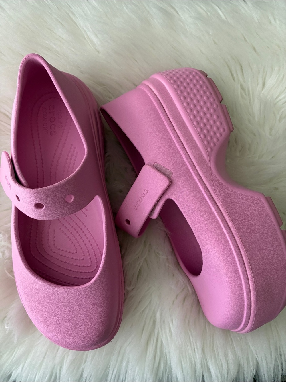 CROCS Mary Jane Platforms bubble gum Pink